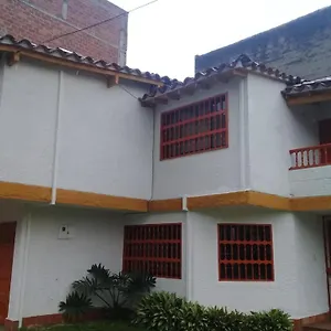 Hostal Palmas Del Estadio 2, Medellín