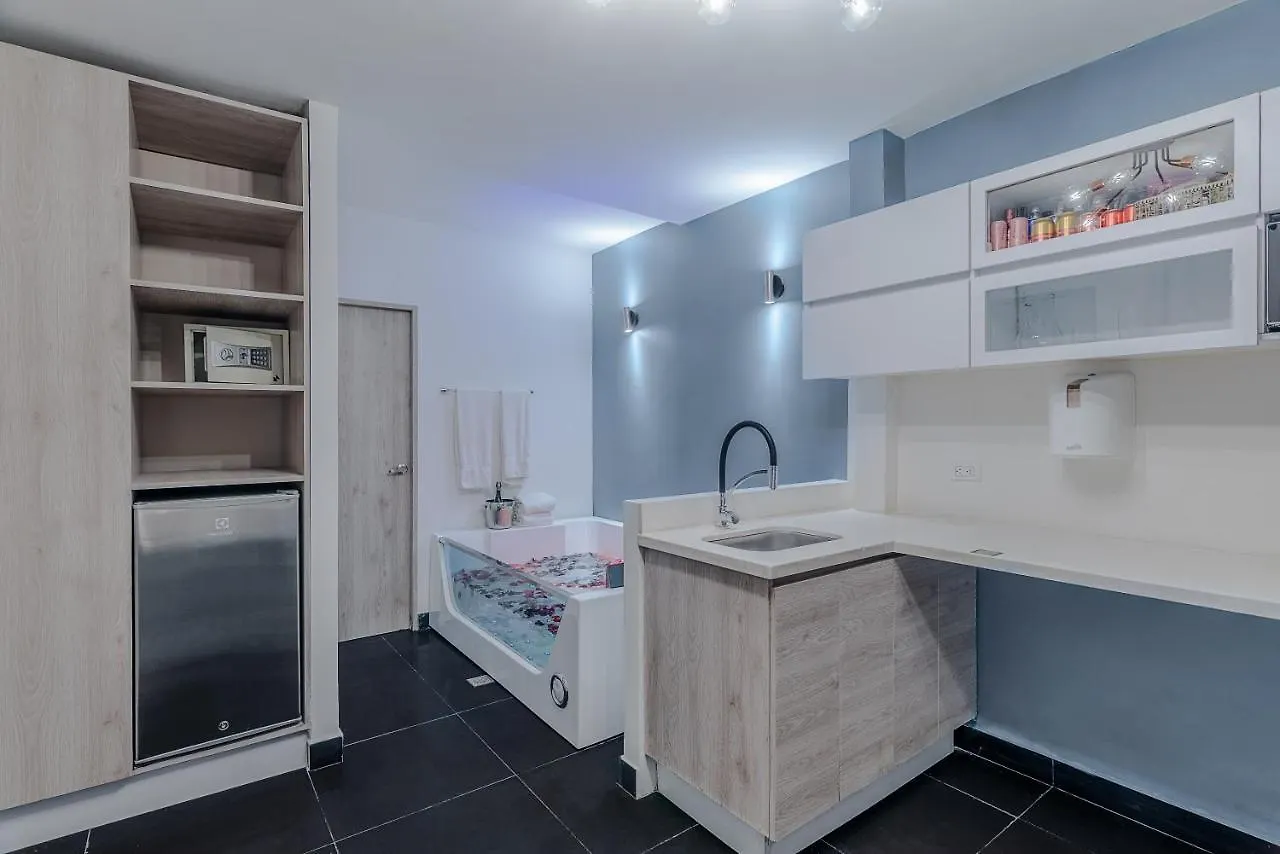 Viktory Boutique Hotel Medellin 3*,